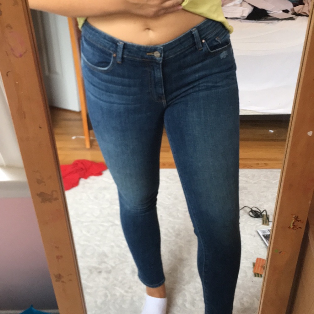 Blue mid rise skinny jeans